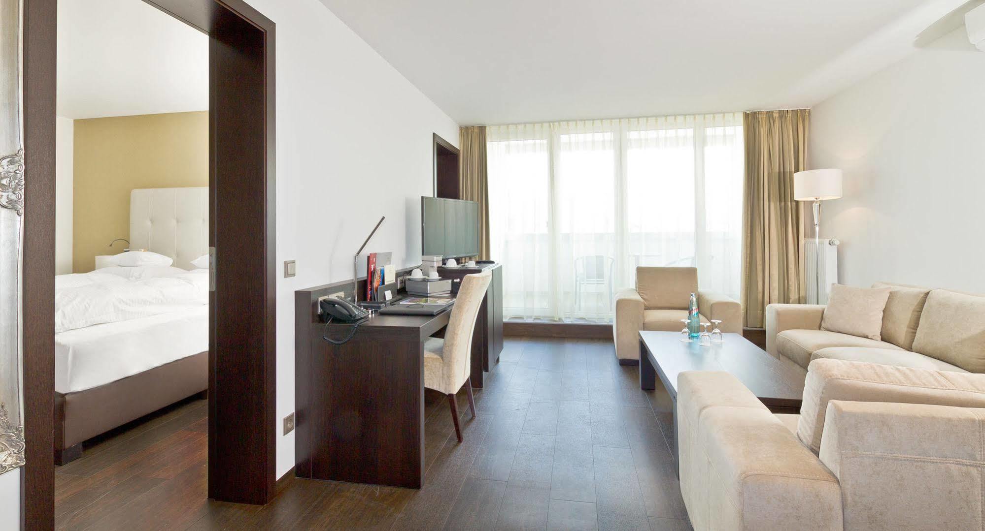 Winzerstube 4* Ihringen